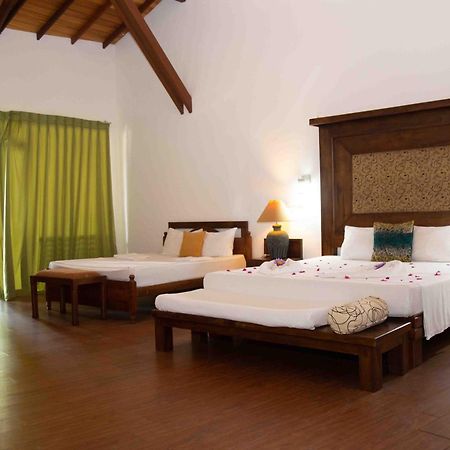 Laluna Ayurveda Resort Bentota Exterior photo
